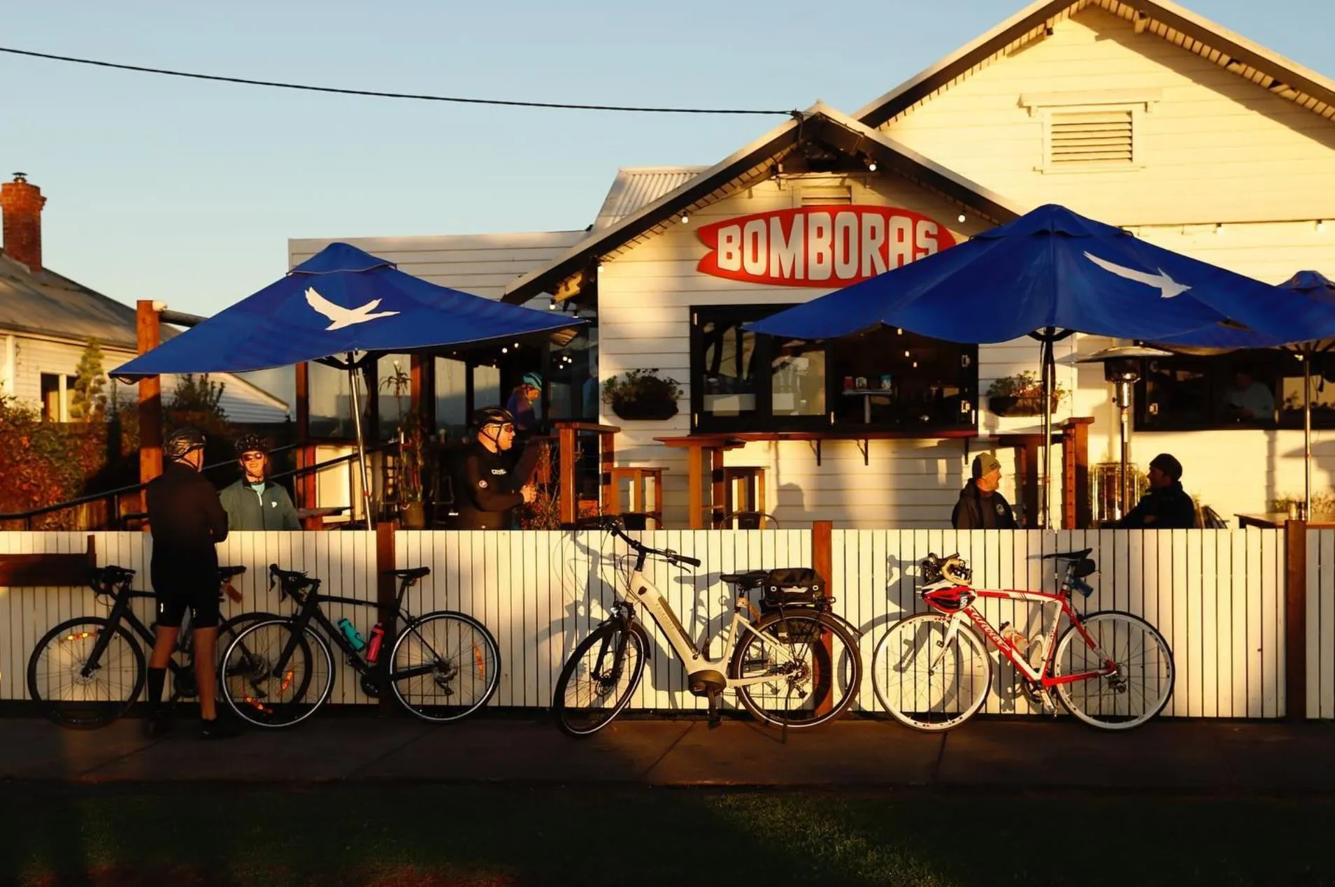 gamingmousetech | Great Ocean Road Trip: Motorcycling & Cycling Guide